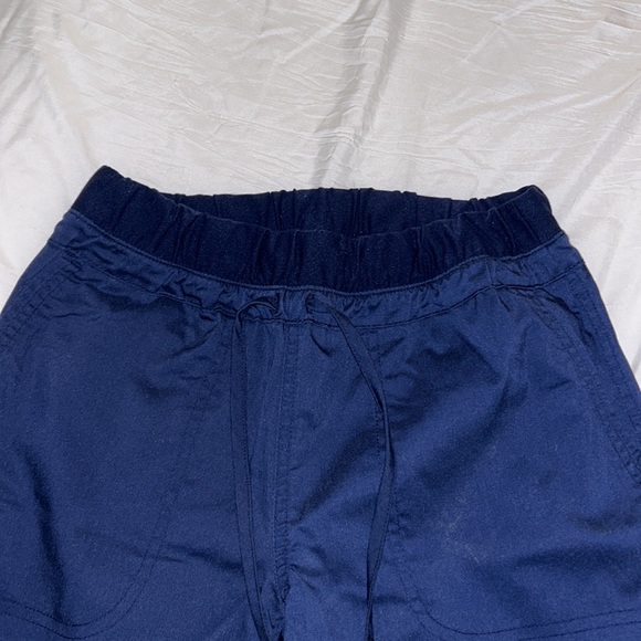 Cherokee Women’s Scrub pants - Picture 4 of 6